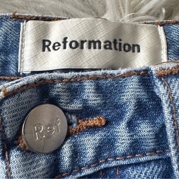 REFORMATION Seamed Jean Celtic Wash Cotton
Cigarette Straight Jeans Size 26 - Picture 7 of 11